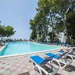 Excelsior Palace Hotel