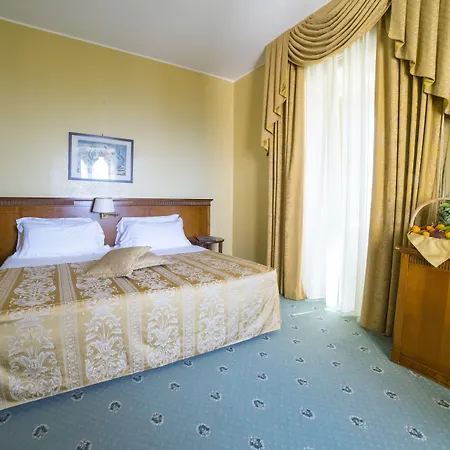 Hotel Excelsior Palace
