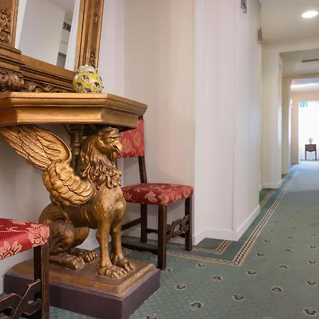 Hotel Excelsior Palace 4*