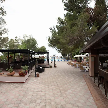 Excelsior Palace Hotel 4*