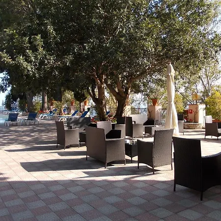 Excelsior Palace Hotel 4*